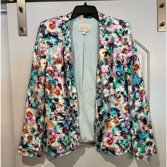 hinge Jackets & Coats Hinge Bright Watercolor And Pastel Floral